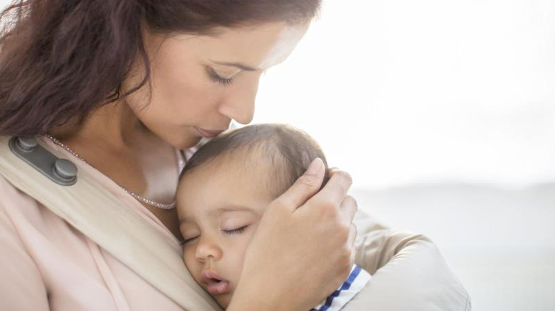 Moms should pay attention to your baby's 8 wrong sleeping positions