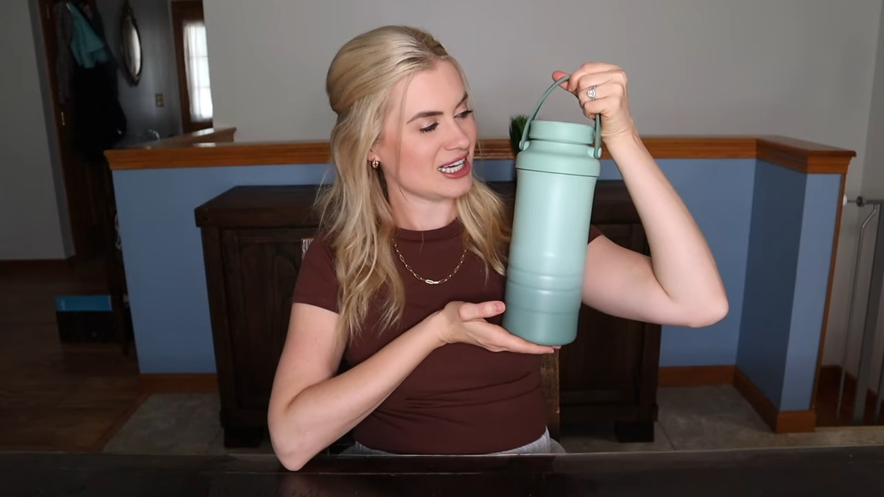 Momcozy Breastmilk Cooler Test and Review: A Working Mom's Dream?