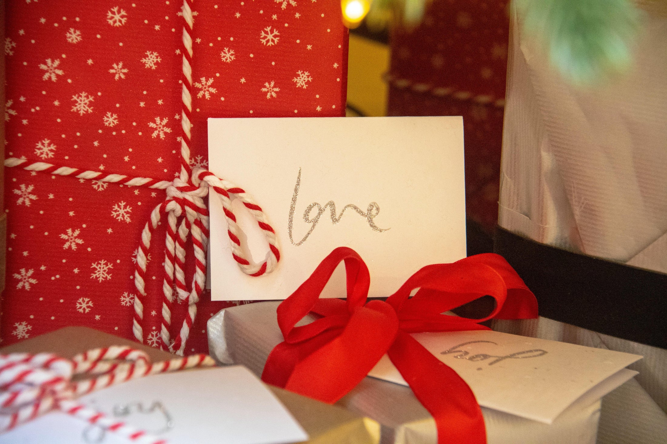 Thanksgiving Days Gift Ideas for Parents & Family