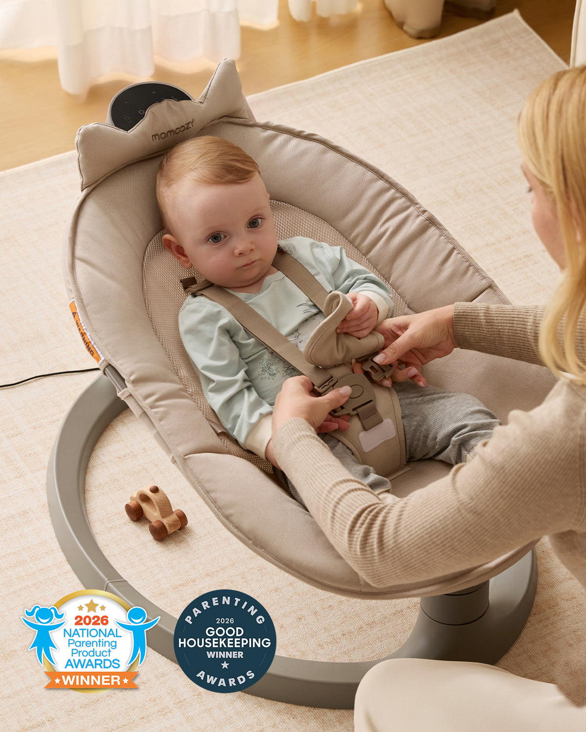 Columpio eléctrico para bebés 2 en 1 de Momcozy