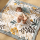 Alfombra portátil refrescante para bebé Momcozy
