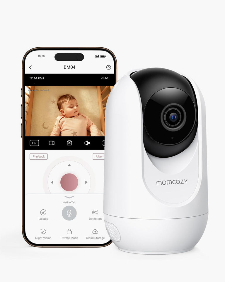 Translation missing: es.Momcozy BM04 baby monitor camera displaying a sleeping baby on a smartphone screen